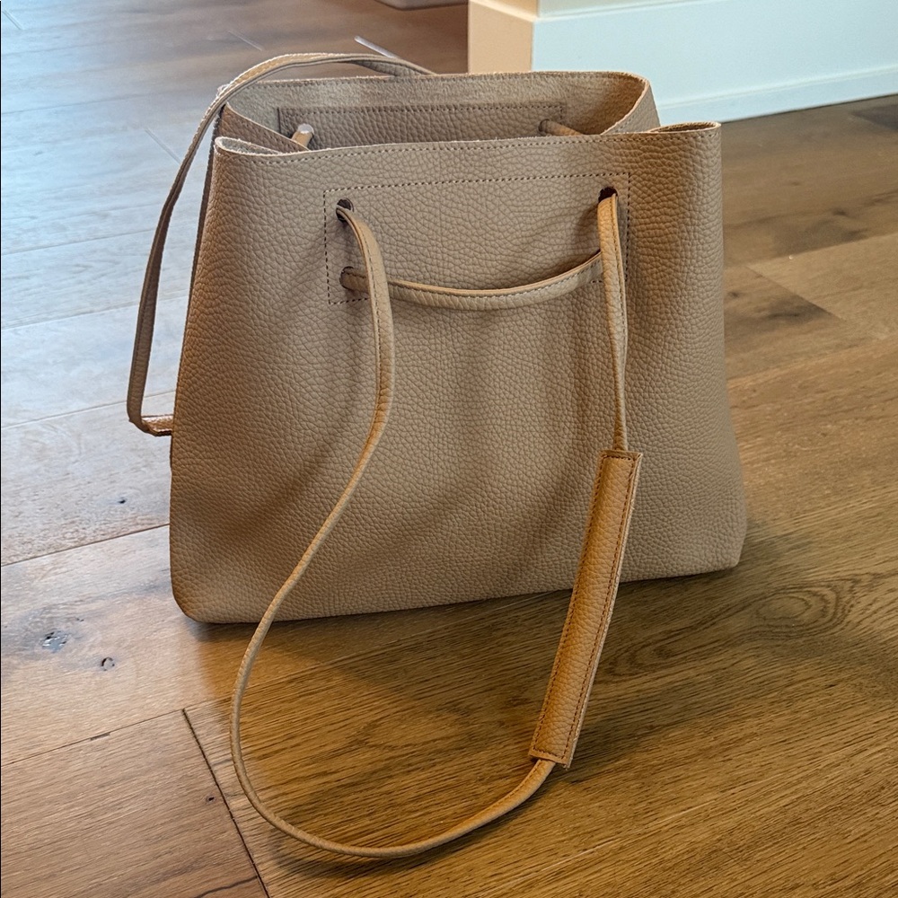 8 Other Reasons Bucket Bag Purse